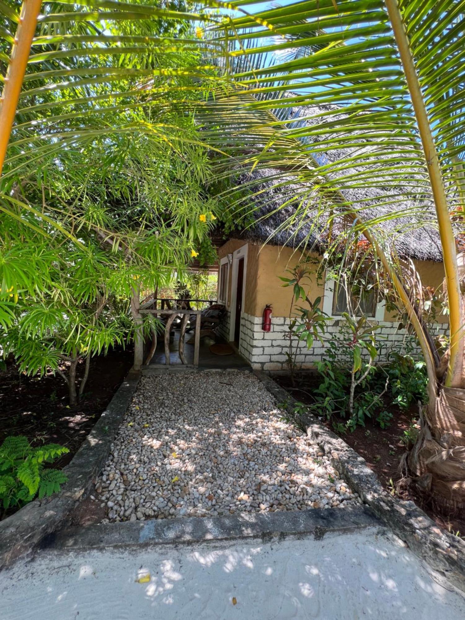 Ujamaa Beach Resort Makunduchi 외부 사진